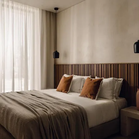 Valerozo - Exclusive Beachside Experience Amoudi